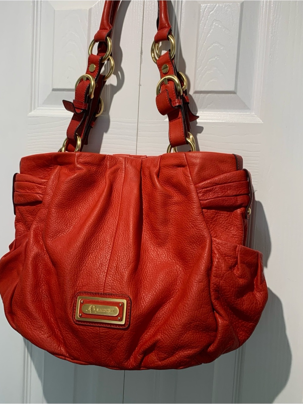 B Makowsky soft red leather shoulder bag gold hardware